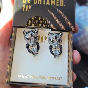 Untamed BP Jaguar Kiss hematite